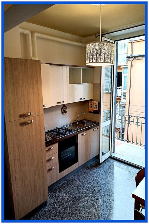 Appartement La Casa Di Anna A Due Passi Dal Mare... E Non Solo à Vado Ligure Extérieur photo